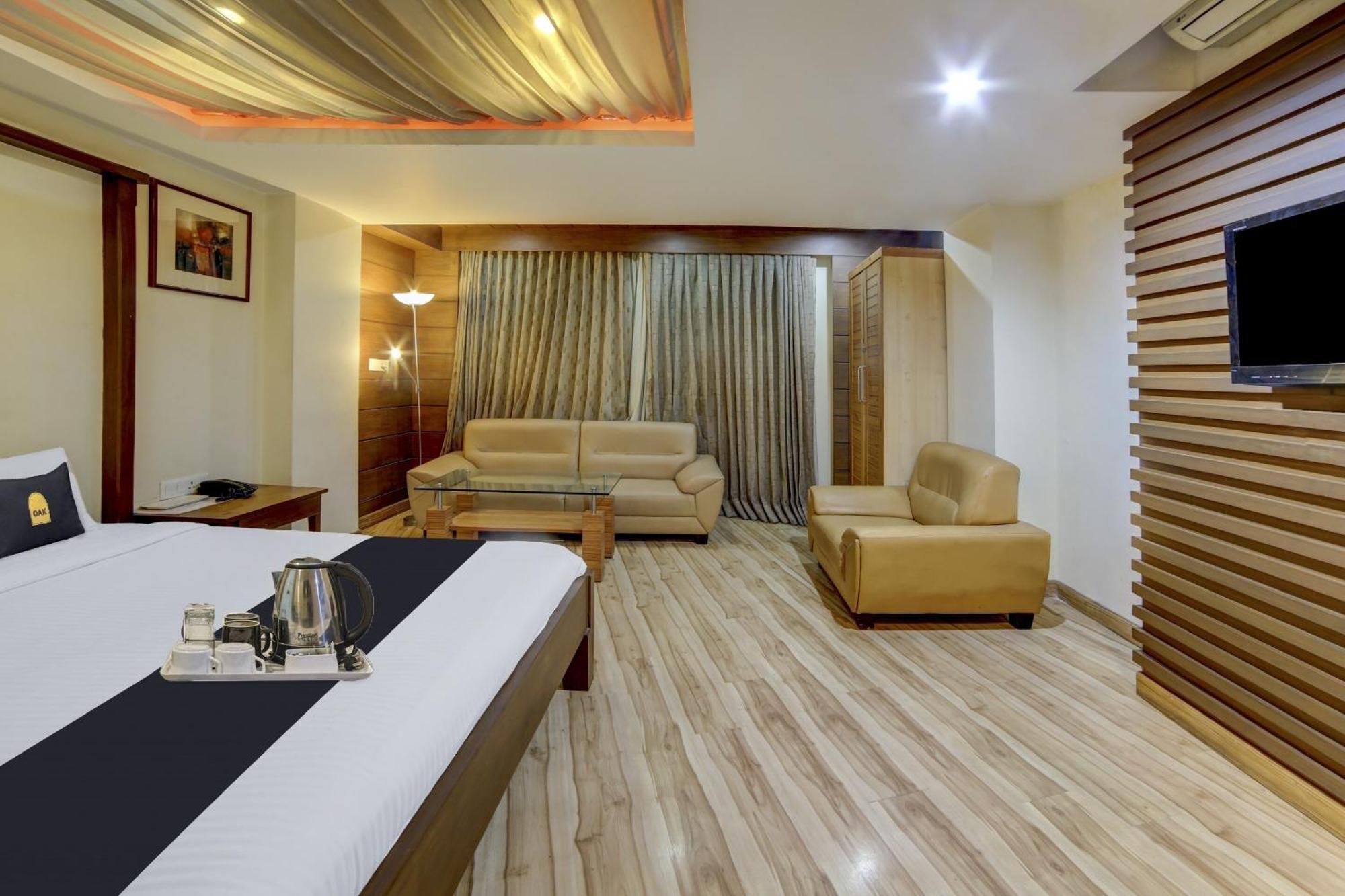 Hotel Collection O Cambay Sapphire Sarkhej Exteriér fotografie